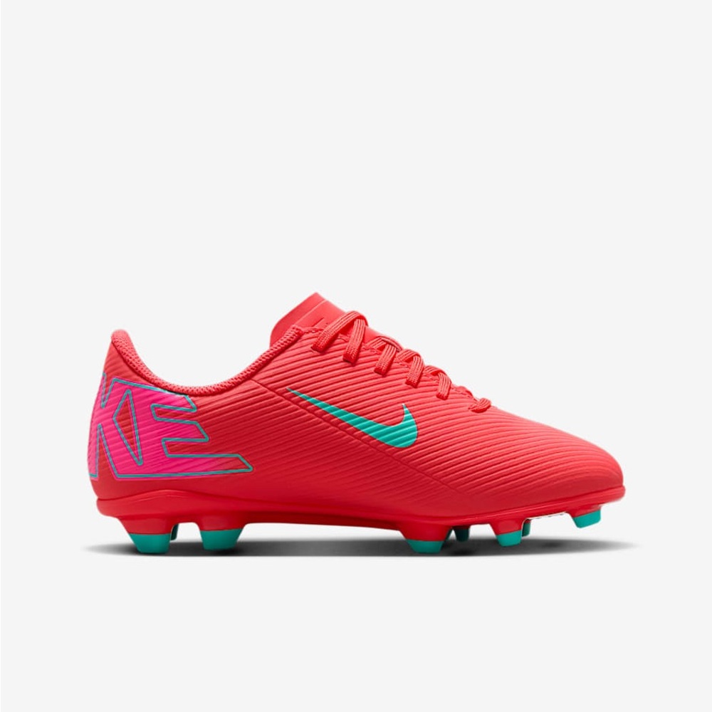 Nike Jr. Mercurial Vapor 16 Club soccer cleats